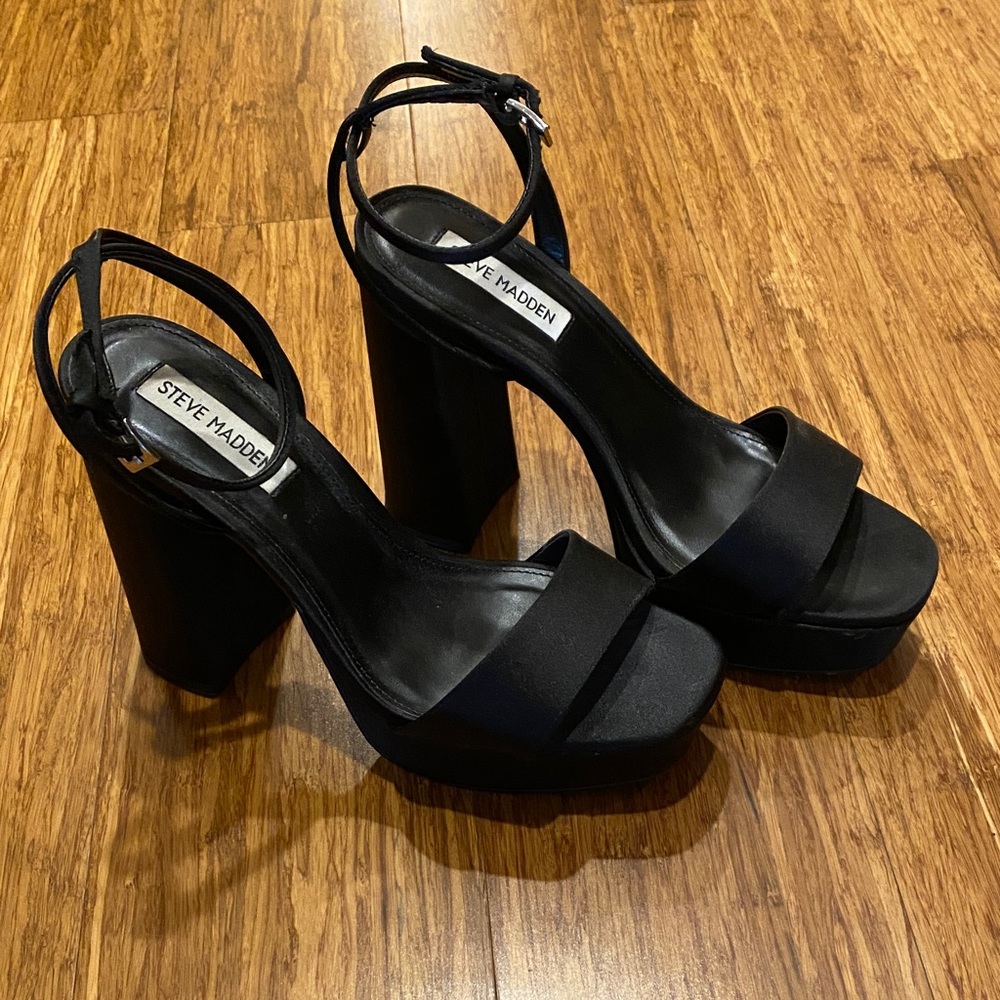 Steve Madden Black Platform Heels